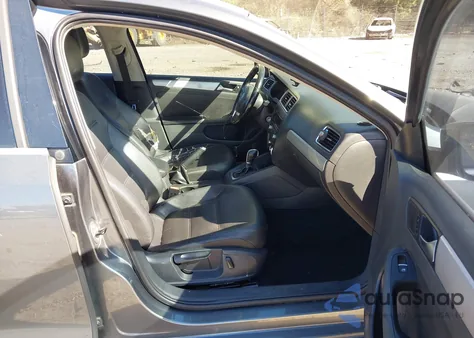 2013 Volkswagen Jetta Se W/Convenience из США, поврежденный, VIN 3VWDX7AJ9DM296424